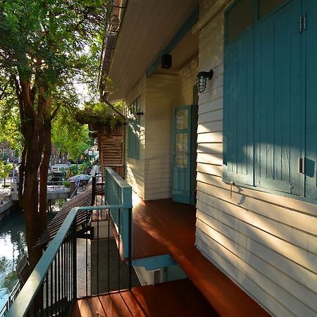 La Moon Hostel 방콕 외부 사진