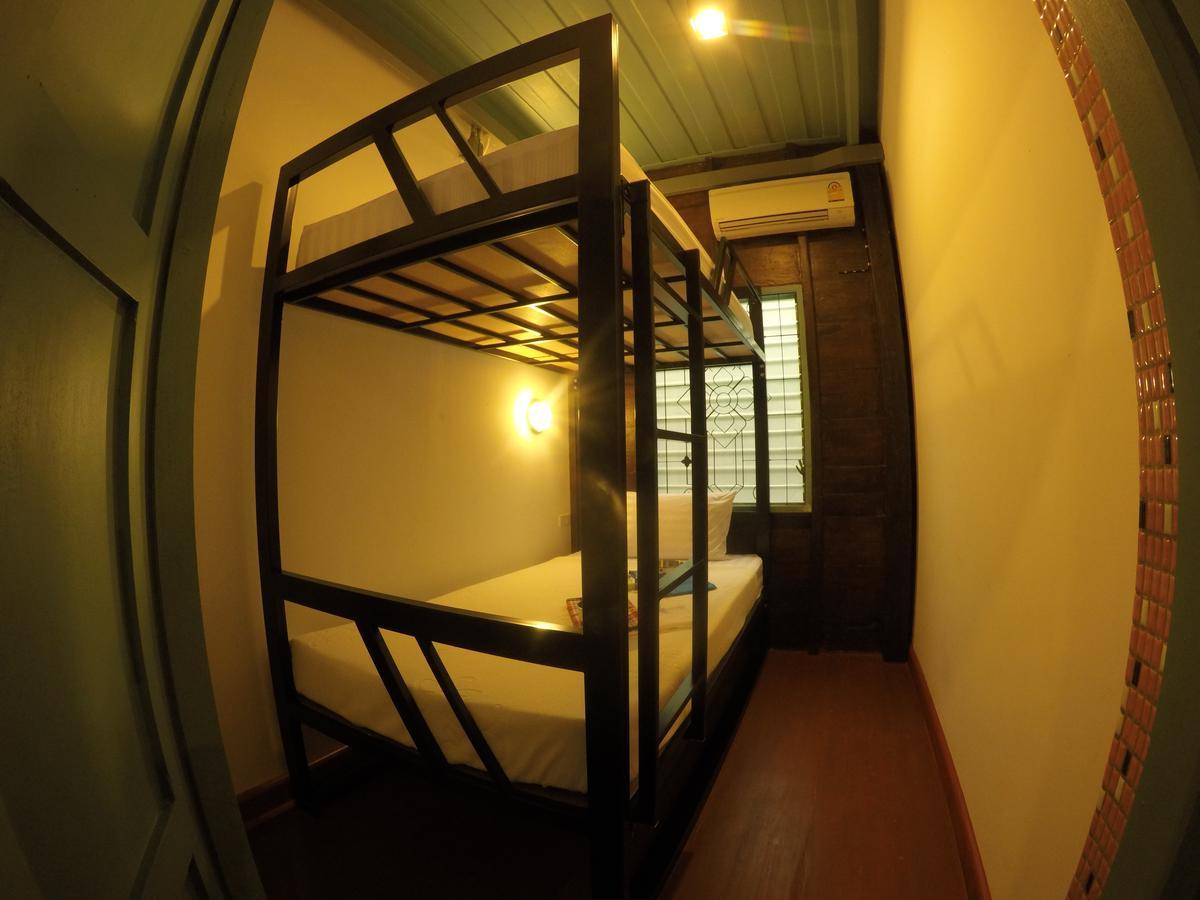La Moon Hostel 방콕 외부 사진